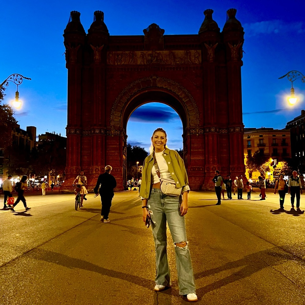 Meet your Posher, Stephanie